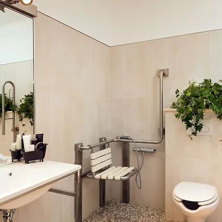 Medea Vacanze מלון דירות טאורמינה