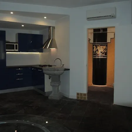 Medea Vacanze 4* טאורמינה